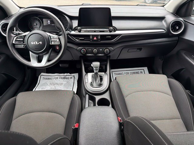Used 2022 Aurora Black Kia LXS image 27