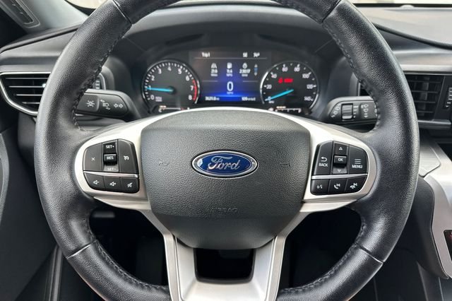 Used 2022 Red Ford XLT image 22