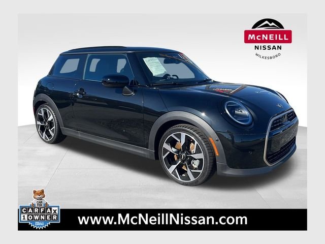 2025 MINI Cooper Signature Plus