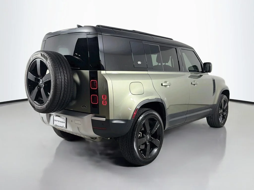 Certified Used 2023 Green Land Rover SE image 5