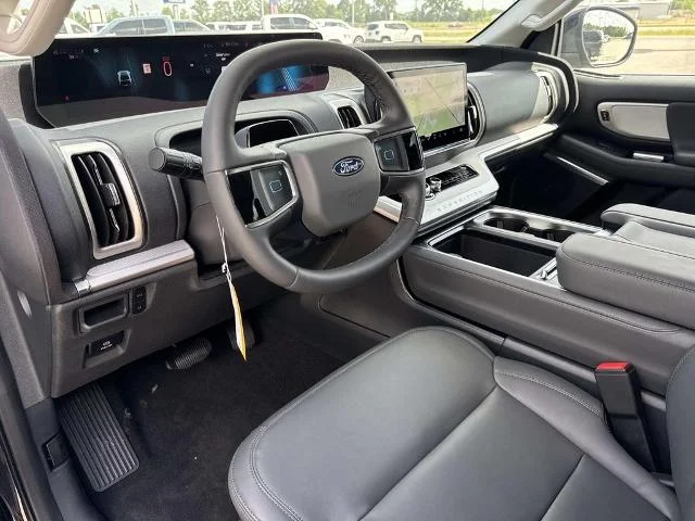 New 2026 Agate Black Metallic Ford Active image 21