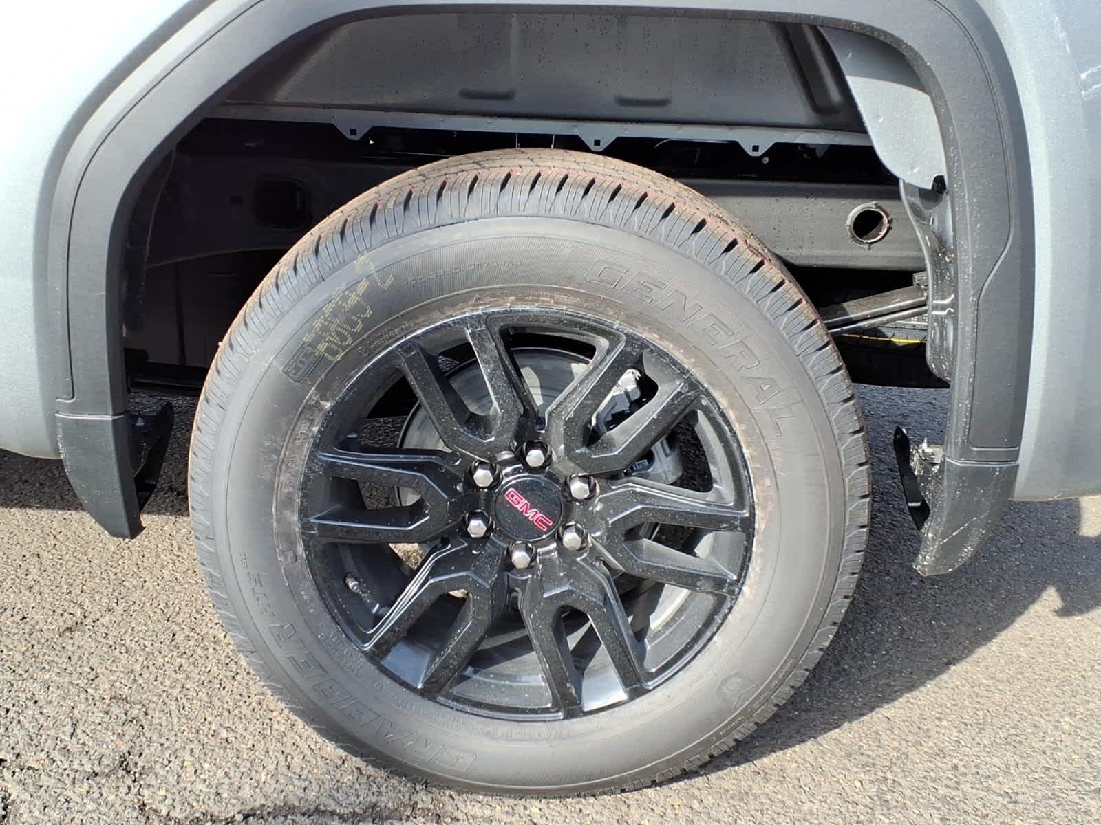 New 2026 Sterling Metallic GMC Elevation image 7