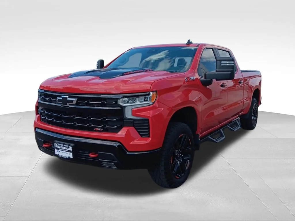 Used 2022 Red Hot Chevrolet LT Trail Boss image 3