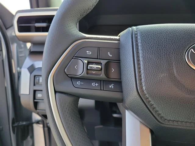 2026 Toyota 4Runner SR5 - Photo 22