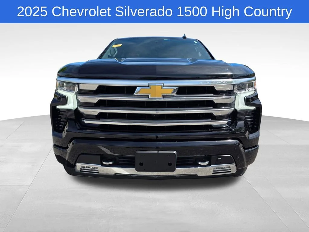 Used 2025 Black Chevrolet High Country image 9