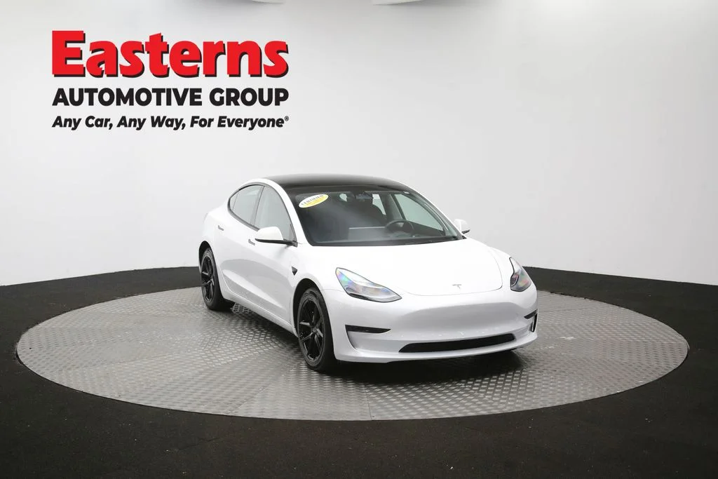 Used 2023 White Tesla Base image 45