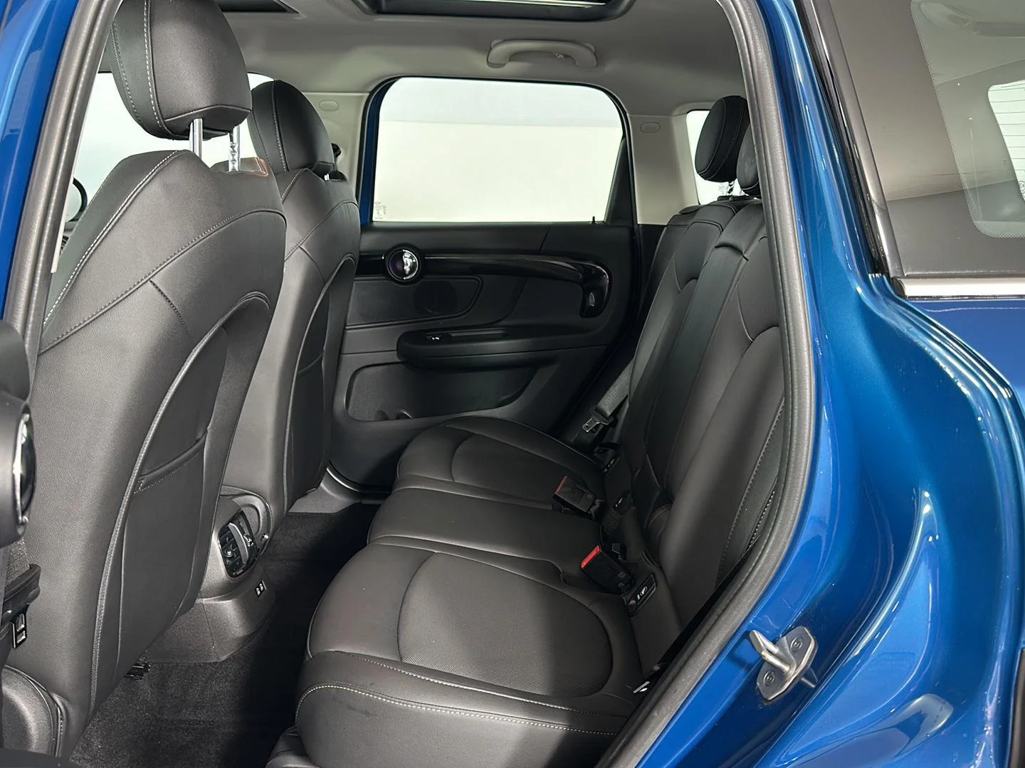 Used 2024 Island Blue Metallic MINI Cooper S image 20