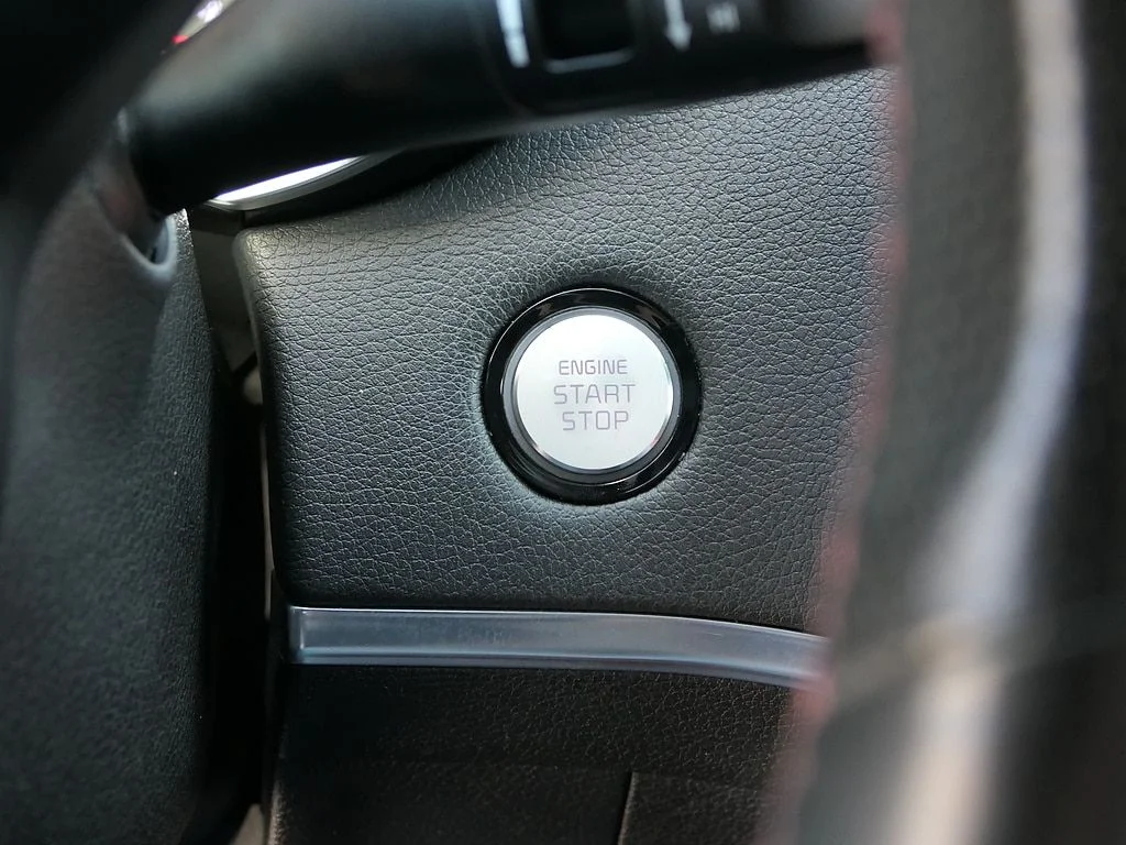 Used 2022 Black Kia GT1 image 15