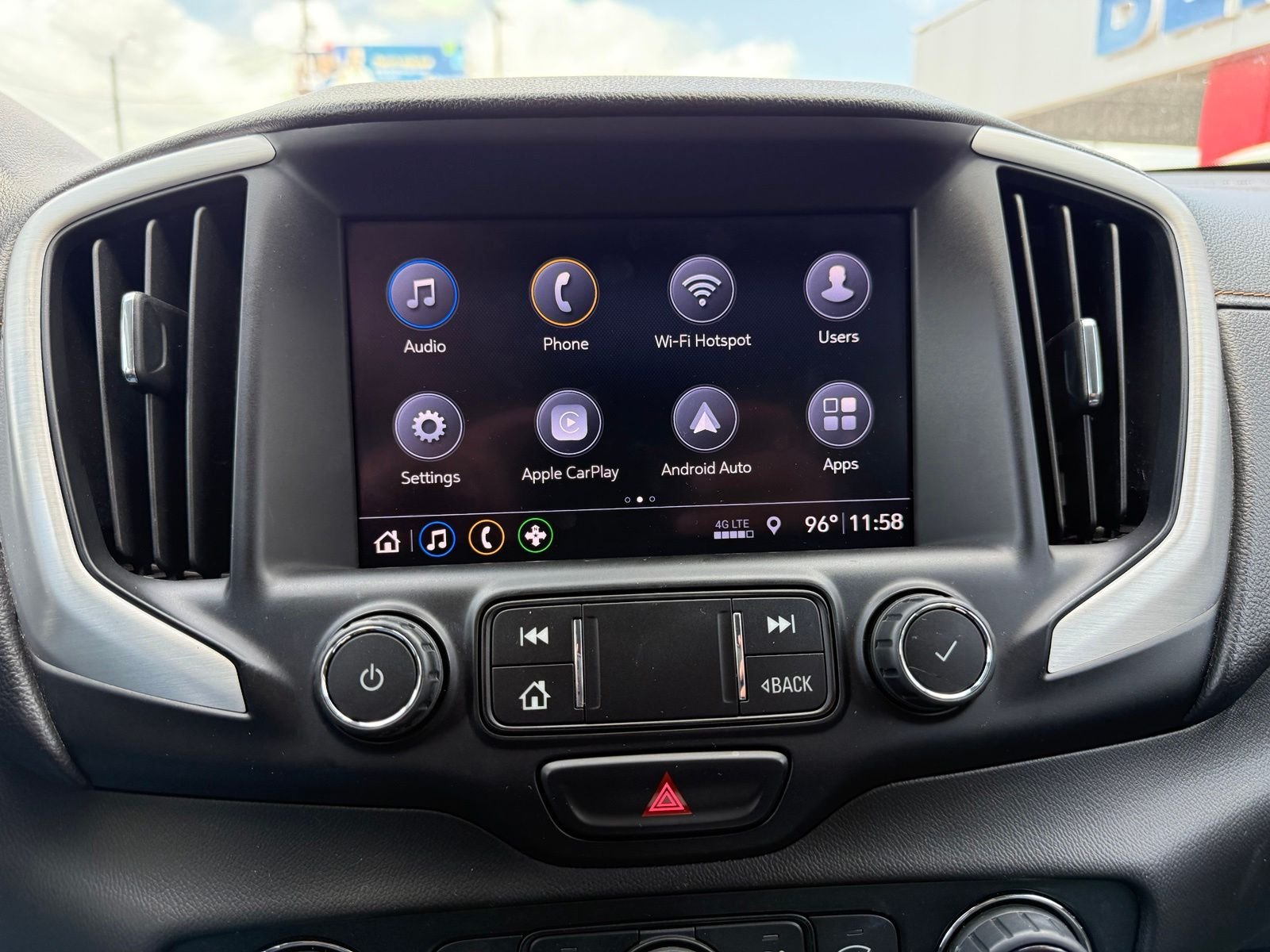 Used 2020 White GMC SLT image 7