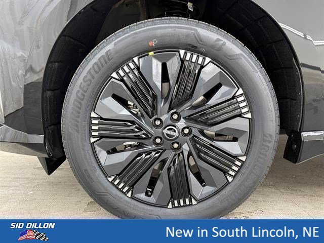 New 2026 Super Black Nissan Platinum image 5