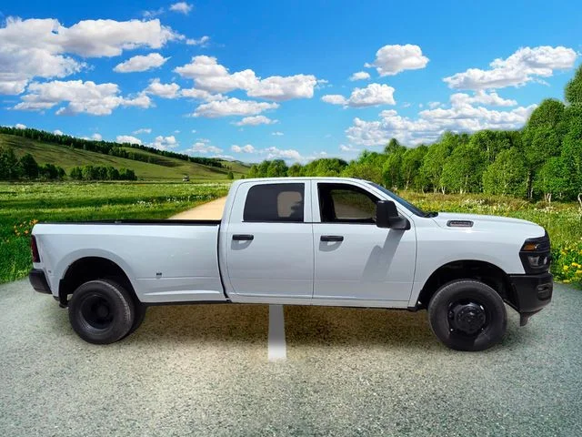 New 2026 Bright White Clear-Coat Exterior Paint RAM Tradesman image 8