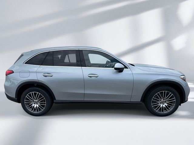 New 2027 Cirrus Silver Metallic Mercedes-Benz GLC 300 image 6