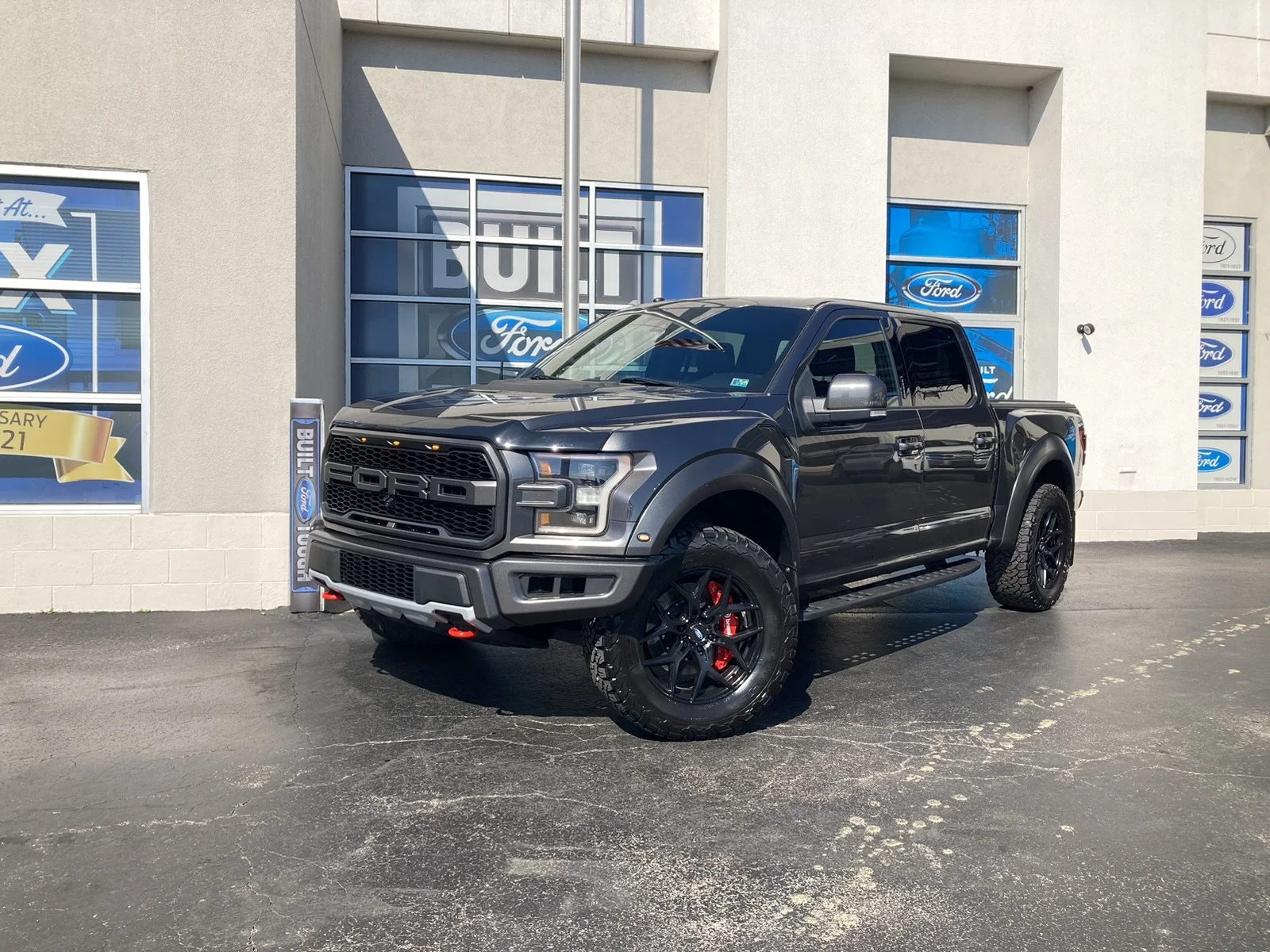 Used 2018 Gray Ford Raptor image 1