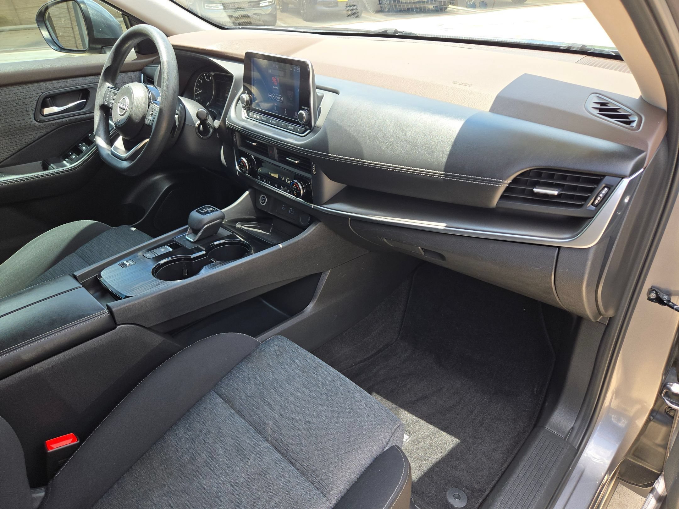 Used 2023 Gun Metallic Nissan SV image 28