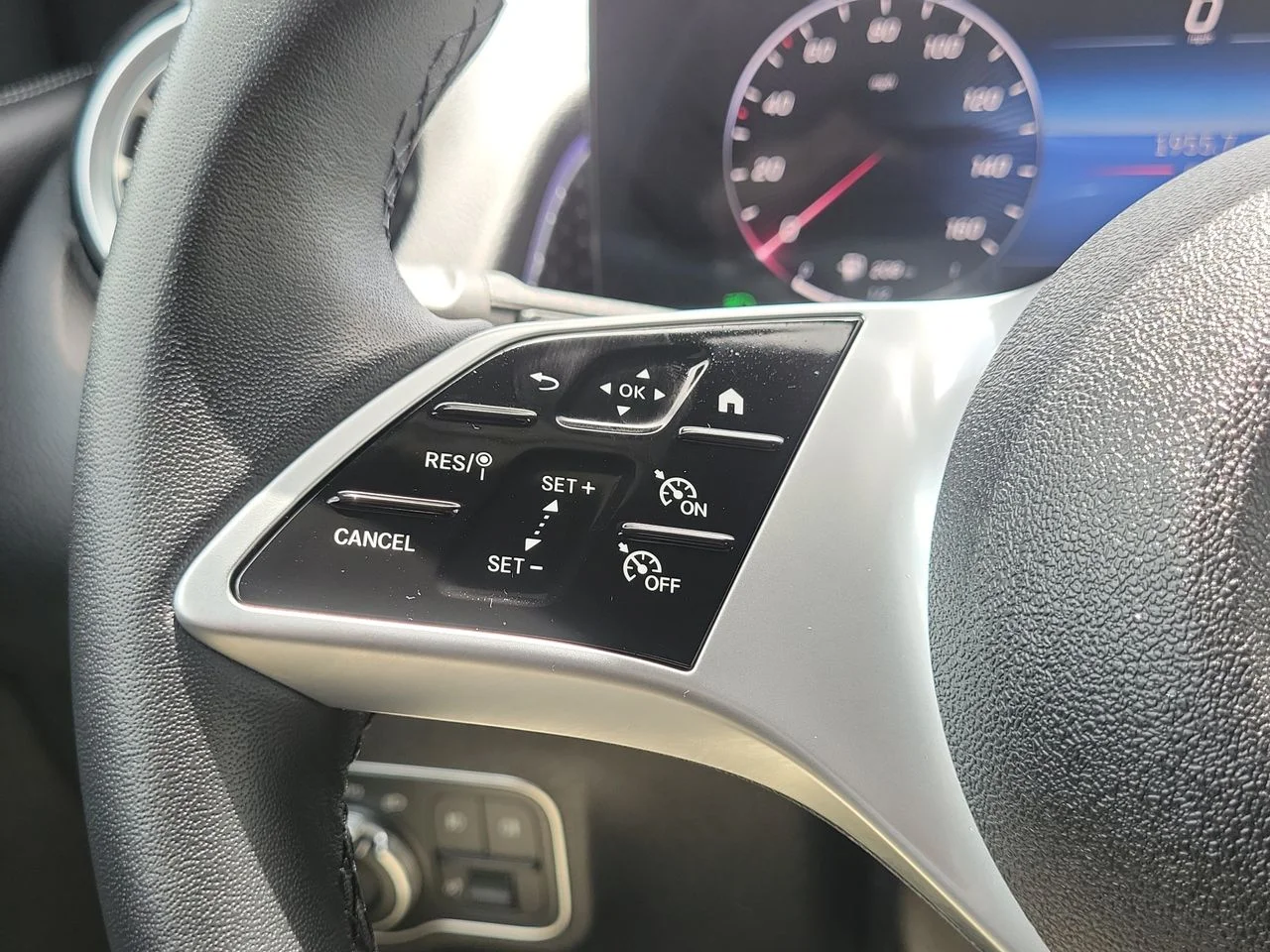 Certified Used 2026 Black Mercedes-Benz GLB 250 image 32