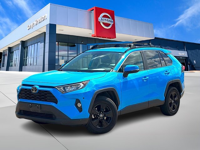 Pre-Owned 2021 Toyota RAV4 Dynamic Force 2.5L I-4 port/direct injection, DOHC, VVT-iE variable valve control, regular unleaded, engine with 203HP FWD XLE