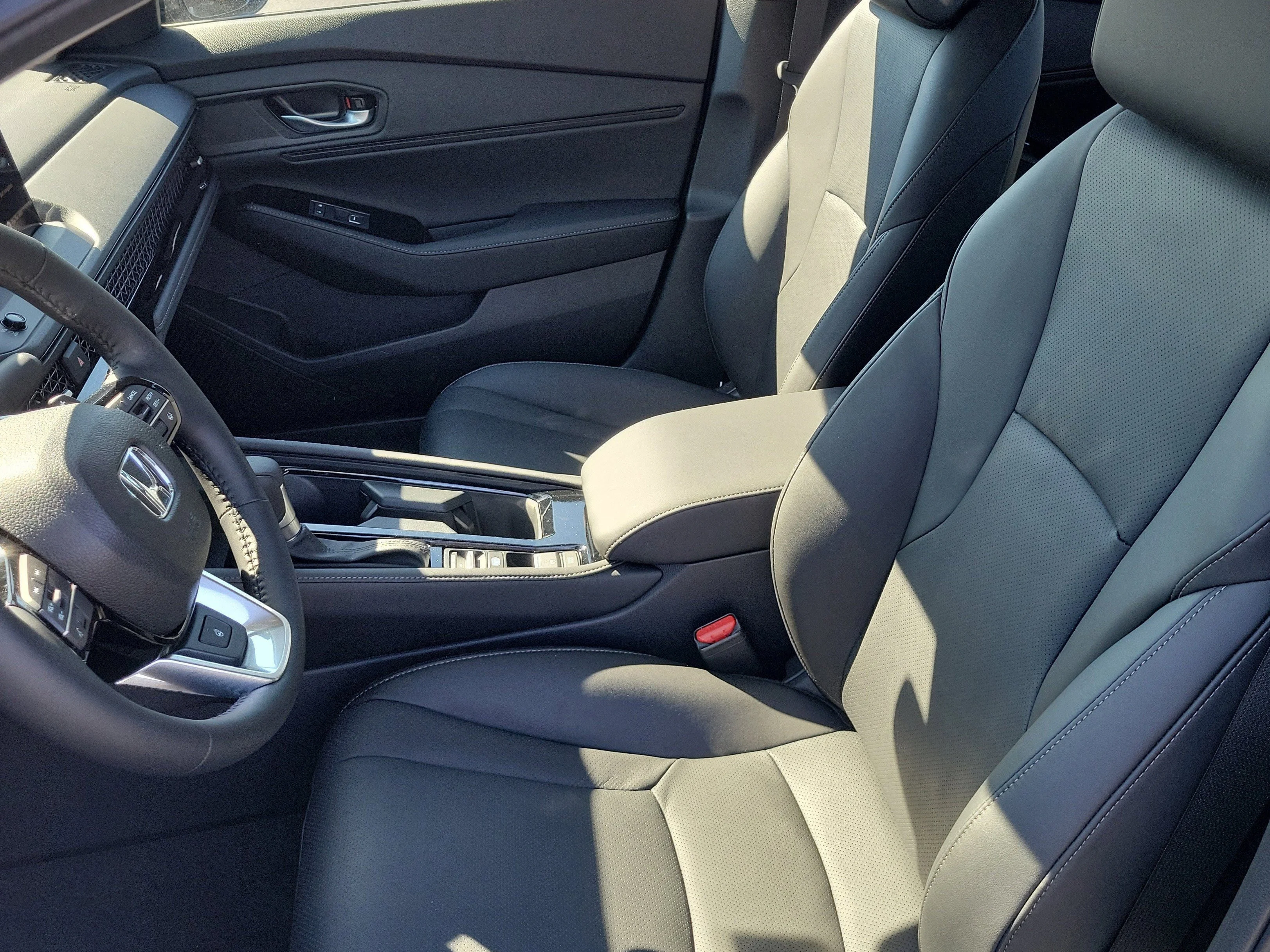 2026 Honda Accord Hybrid Touring - Photo 22