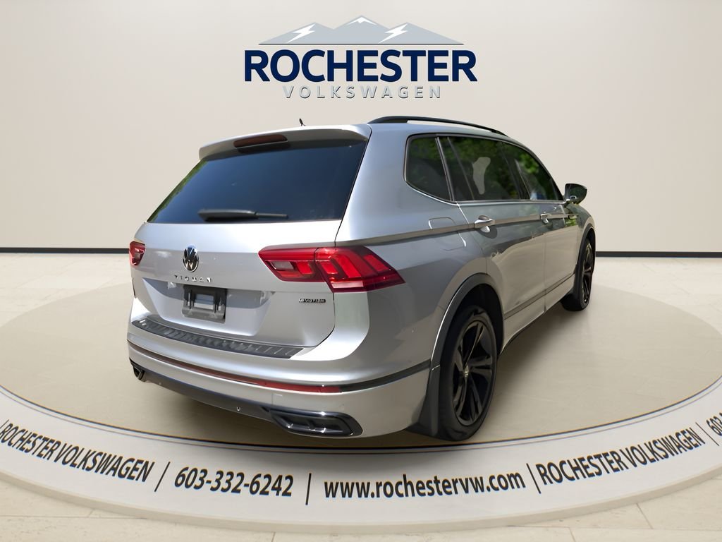 Used 2024 Silver Volkswagen 2.0T SE R-Line Black image 7