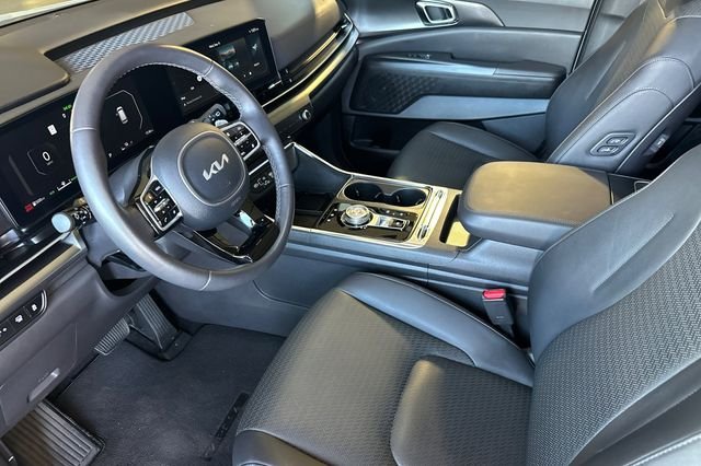 Used 2026 White Kia SX Prestige image 9