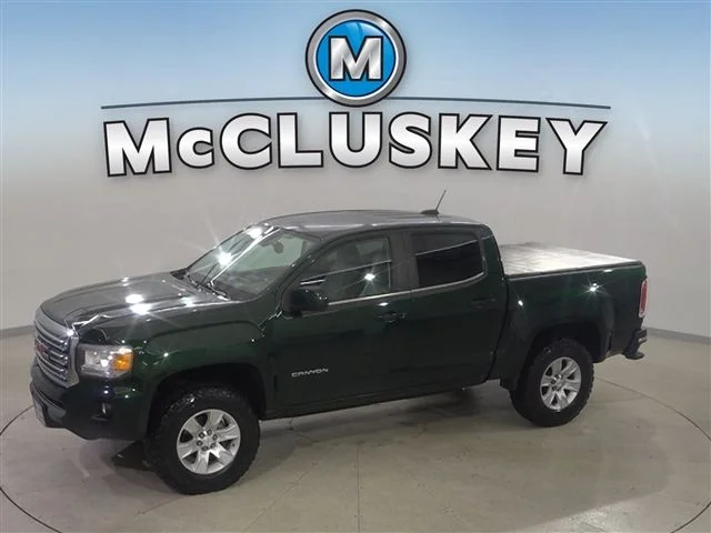2015 GMC Canyon 4WD SLE Crew Cab Short Box's photo