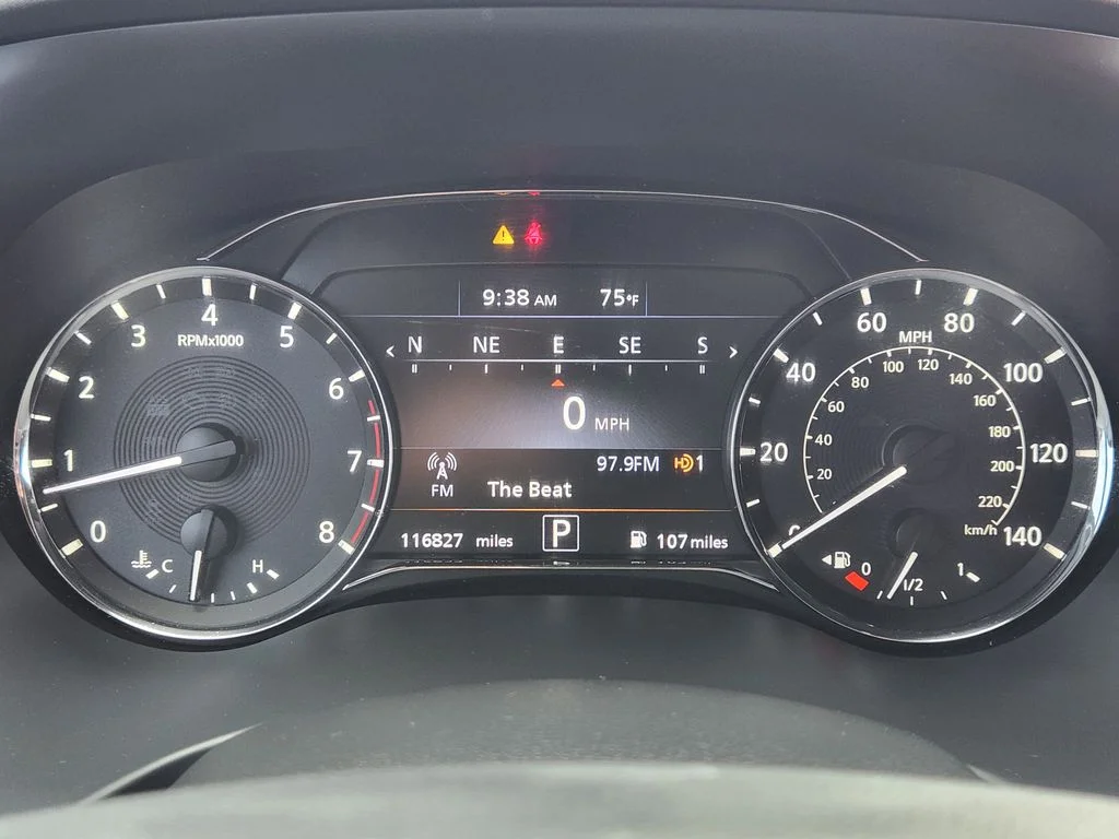 Used 2022 Beige INFINITI Sensory image 16