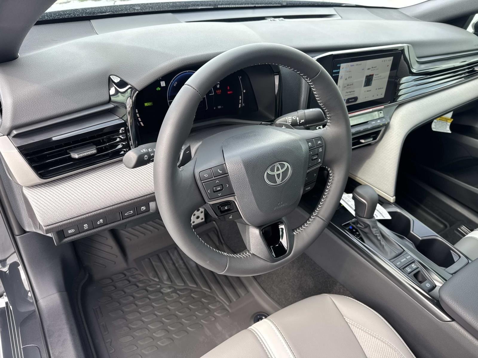 Used 2026 Underground Toyota SE image 17