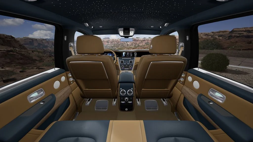 New 2027 White/off-white Rolls-Royce  image 7
