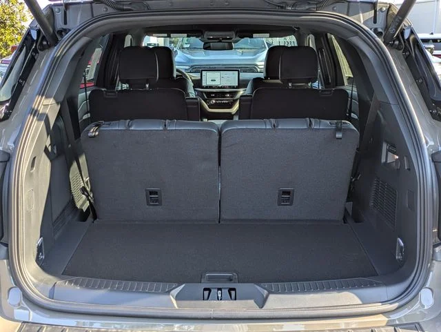 New 2026 Marsh Gray Ford Tremor® image 13