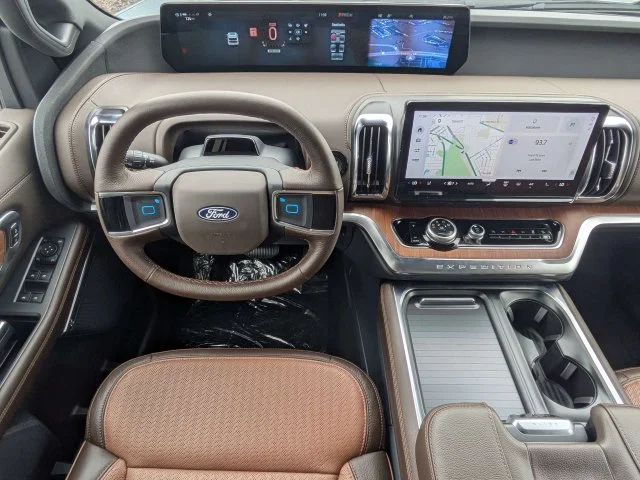 New 2027 Glacier Gray Metallic Tri-Coat Ford MAX King Ranch® image 18