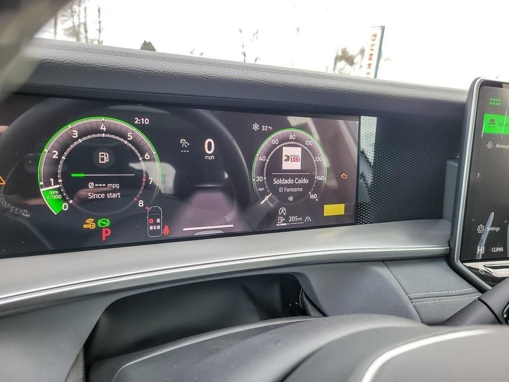 New 2026 Pure White Volkswagen 2.0T SE image 11