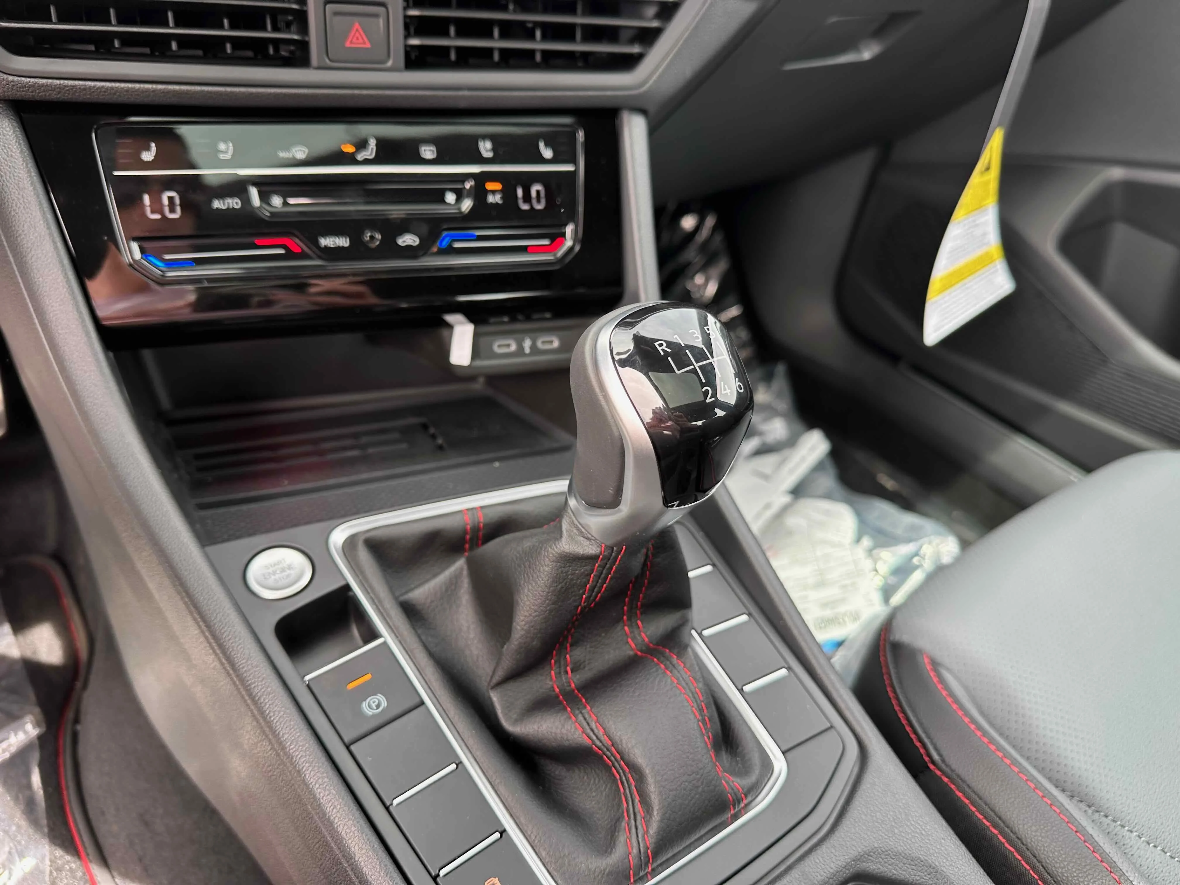 New 2026 Pure White Volkswagen Autobahn image 22