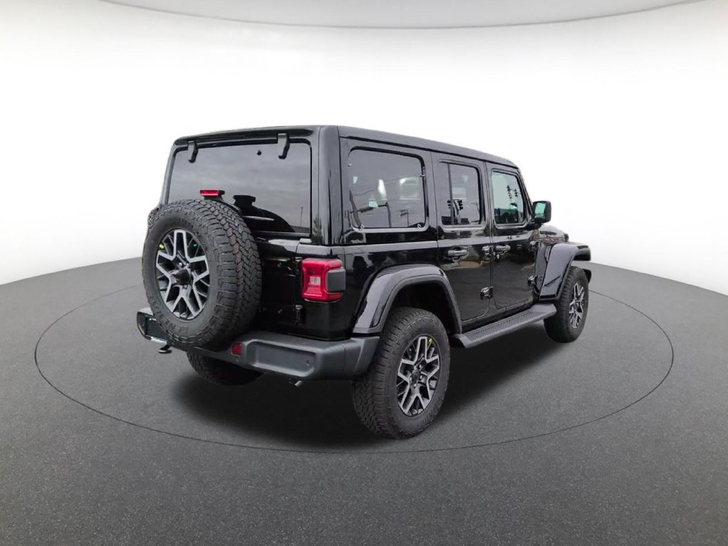 New 2027 Black Clear-Coat Paint Jeep Sahara image 6