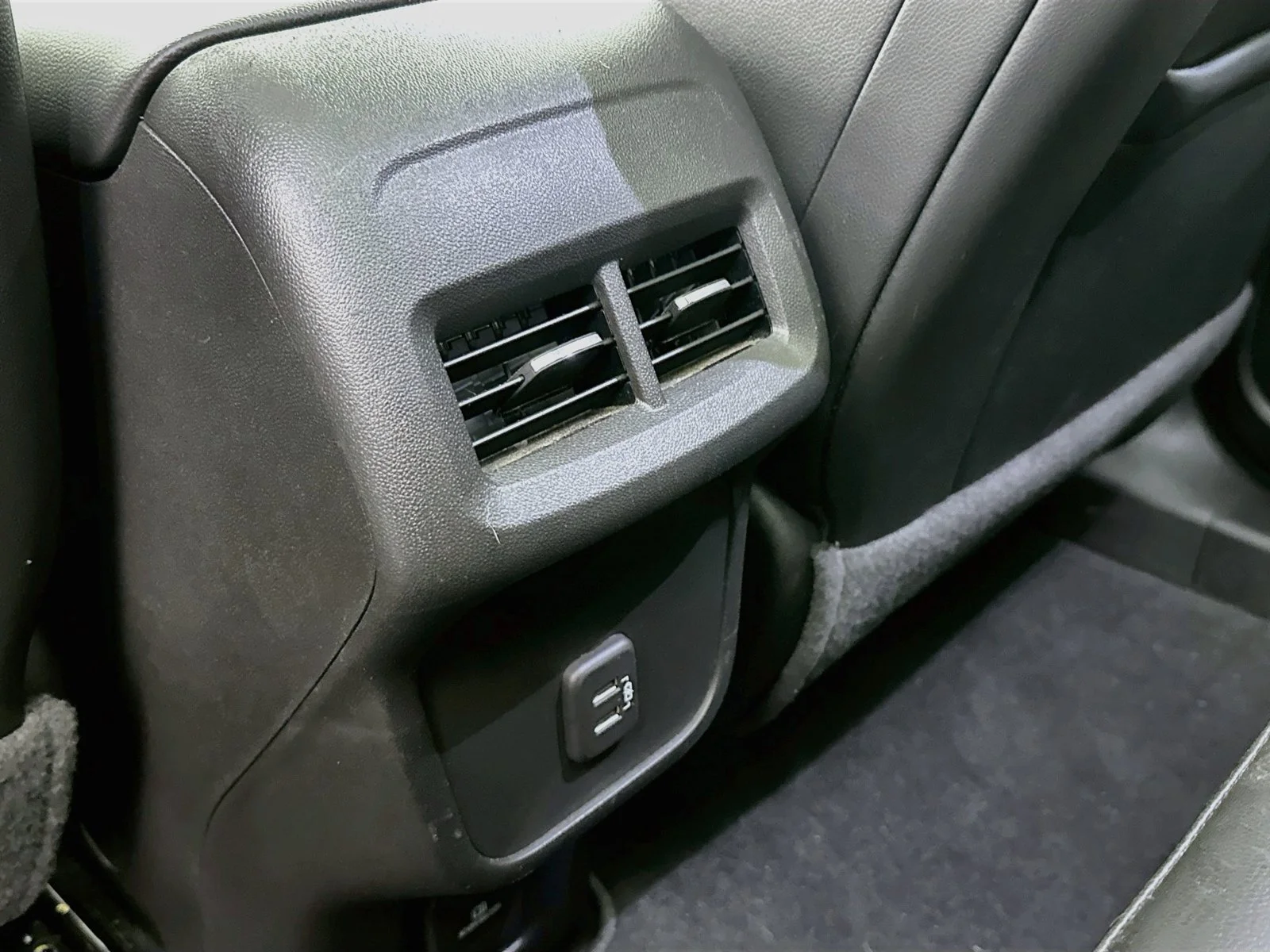 Used 2023 Summit White Chevrolet RS image 27