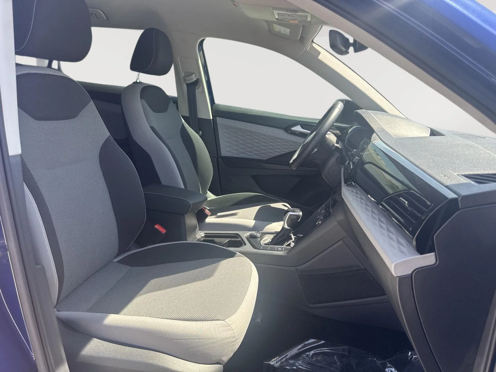 Used 2023 BLUE Volkswagen S image 14