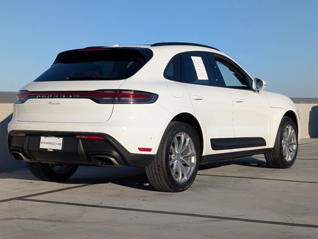Used 2022 White Porsche  image 23
