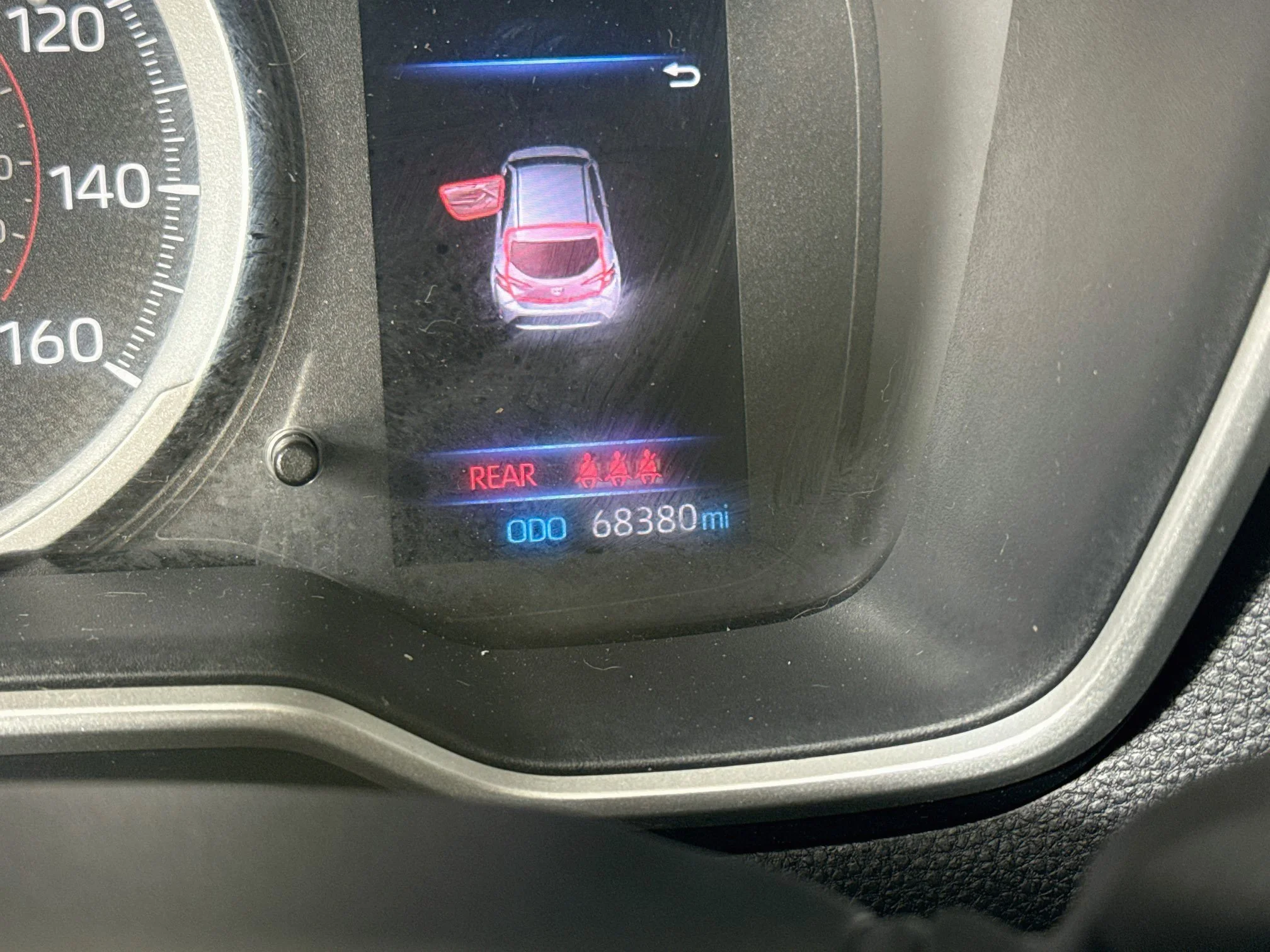 Used 2021 Wind Chill Pearl Toyota SE image 12