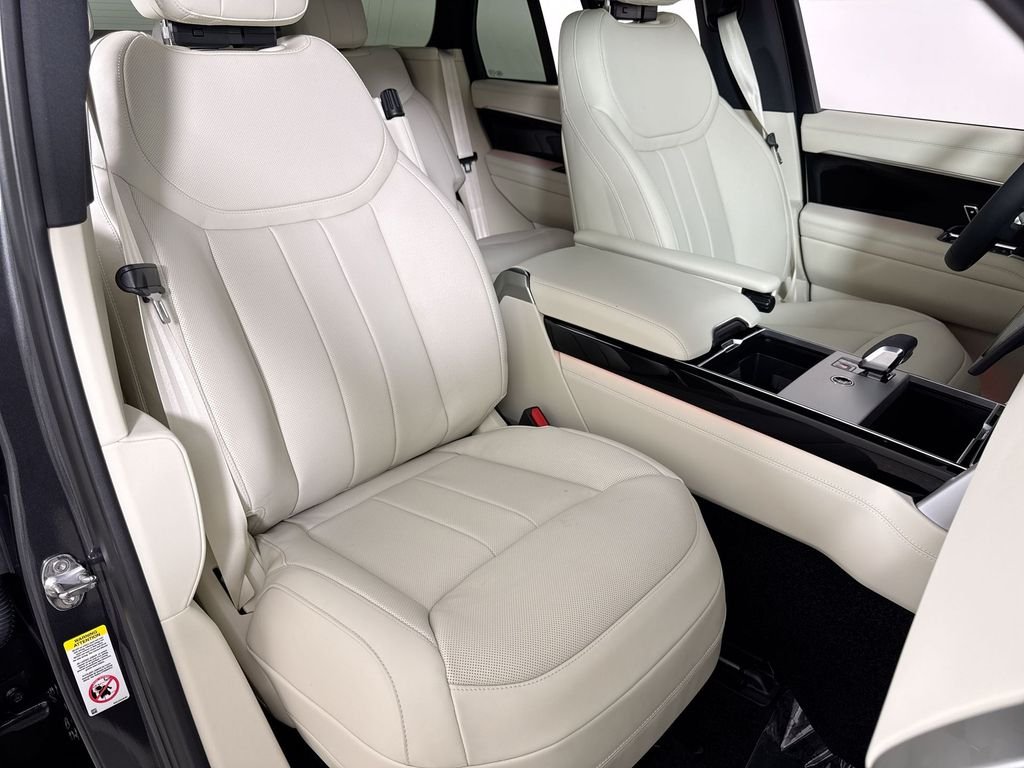 2026 Land Rover Range Rover SE - Photo 25