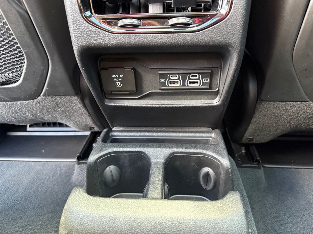 Used 2023 Black Jeep Limited image 17