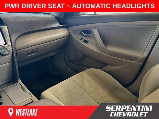 Used 2009 Black Toyota NA image 21