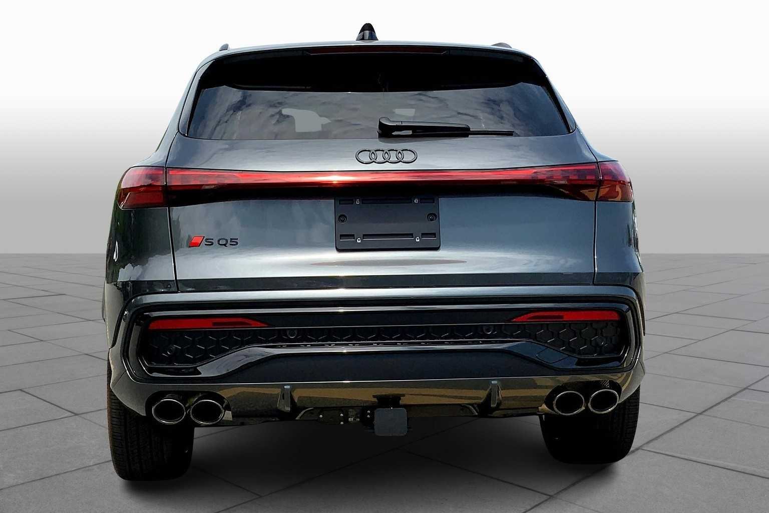 Used 2025 Daytona Gray Pearl Effect Audi Premium Plus image 4