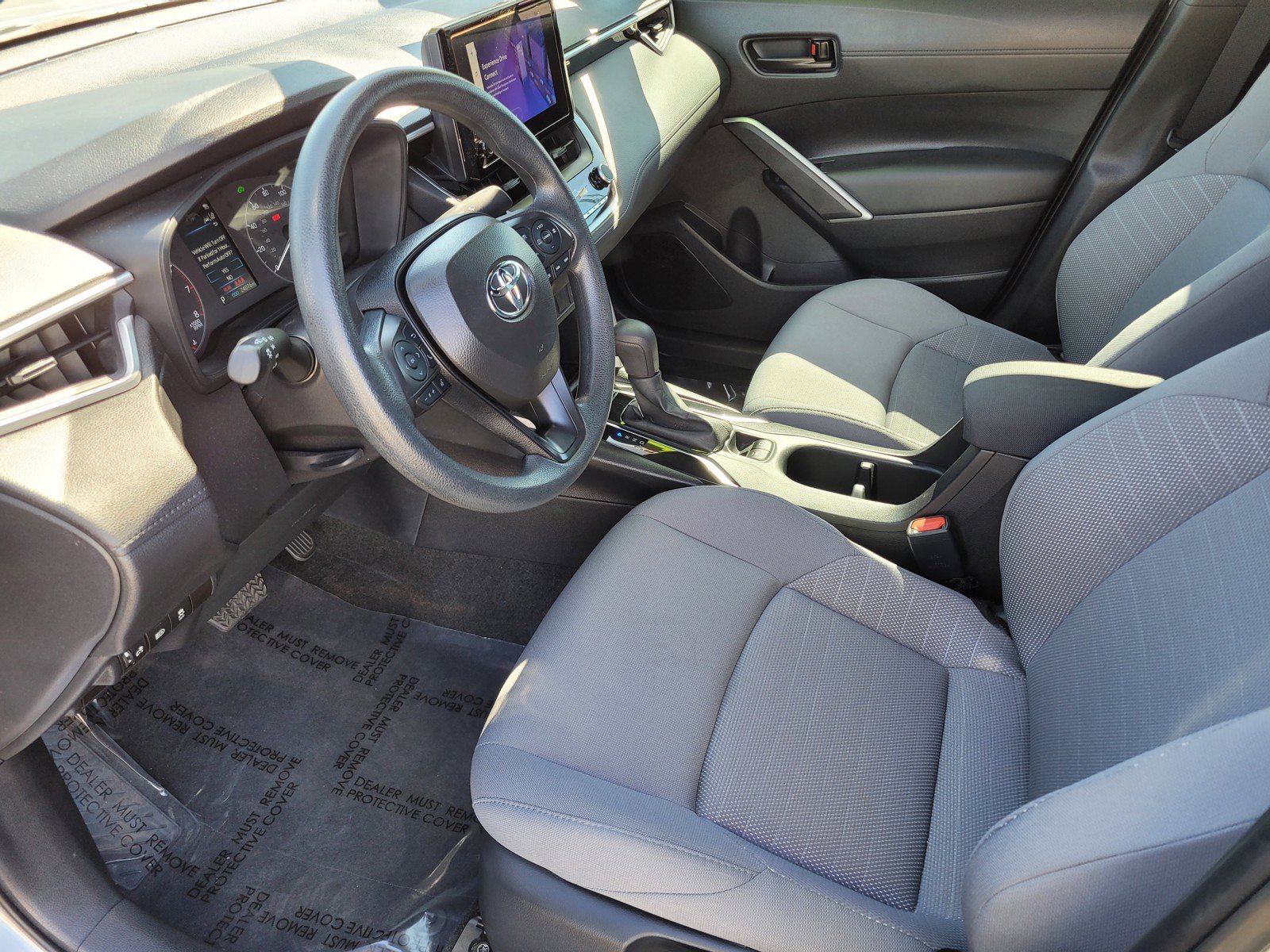 Used 2025 Silver Toyota  image 15