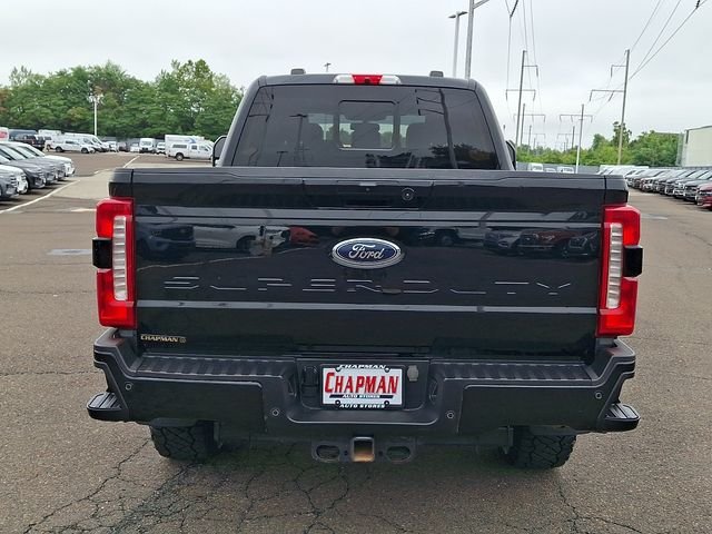 Used 2023  Ford Lariat image 5