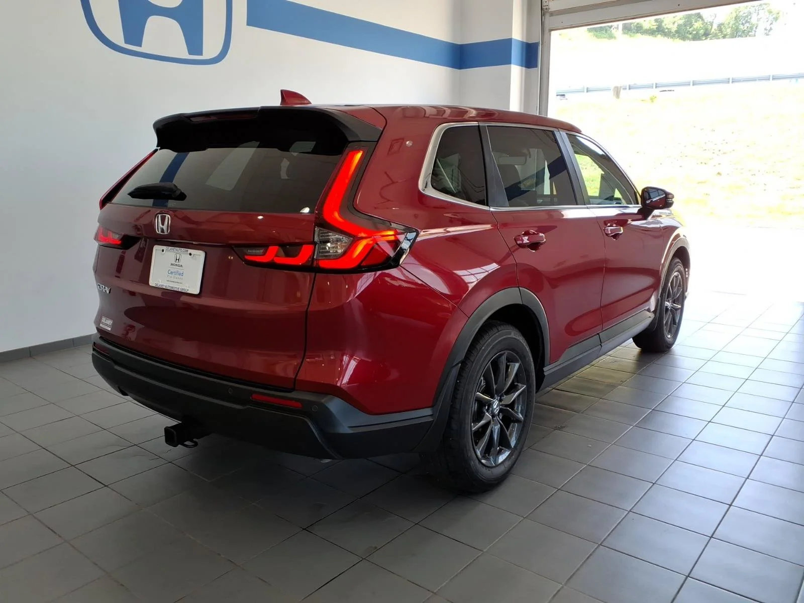 Used 2026 Radiant Red Metallic Honda EX-L image 5