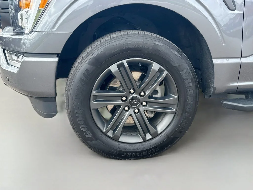 Certified Used 2021 Carbonized Gray Metallic Ford XLT image 23
