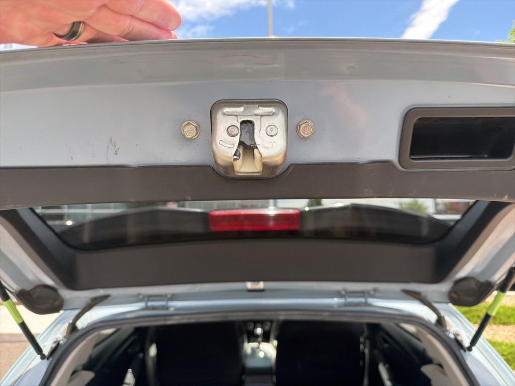 Used 2019 Gray Subaru 2.0i Limited image 24