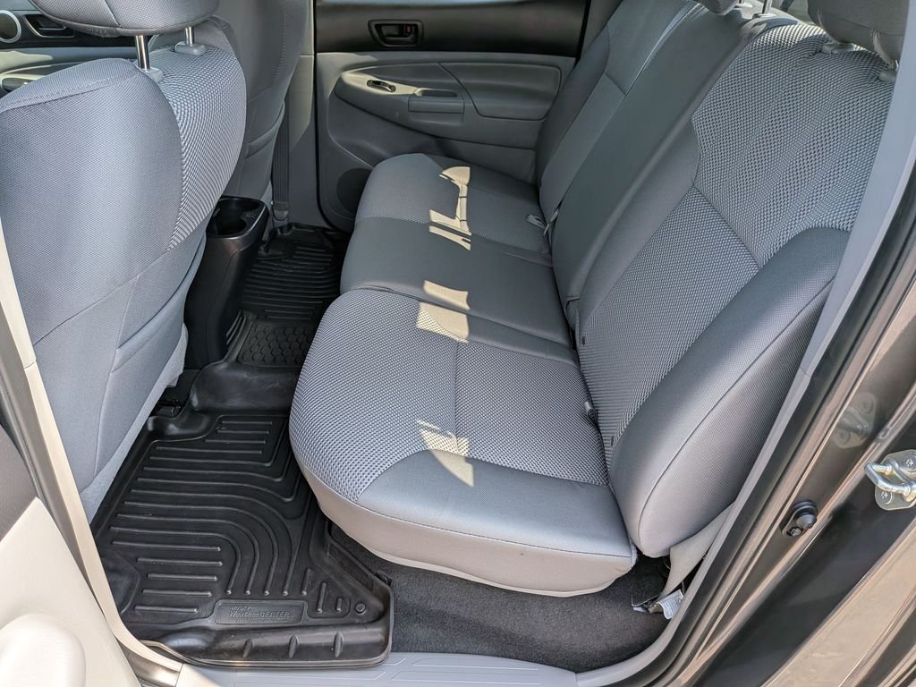 Used 2014 Gray Toyota Base image 26