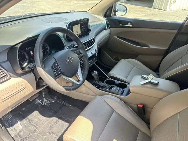 Used 2020 Black Hyundai Ultimate image 16