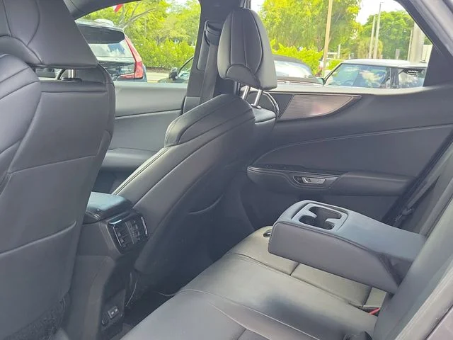 Used 2022 Gray Lexus 350 F SPORT Handling image 10