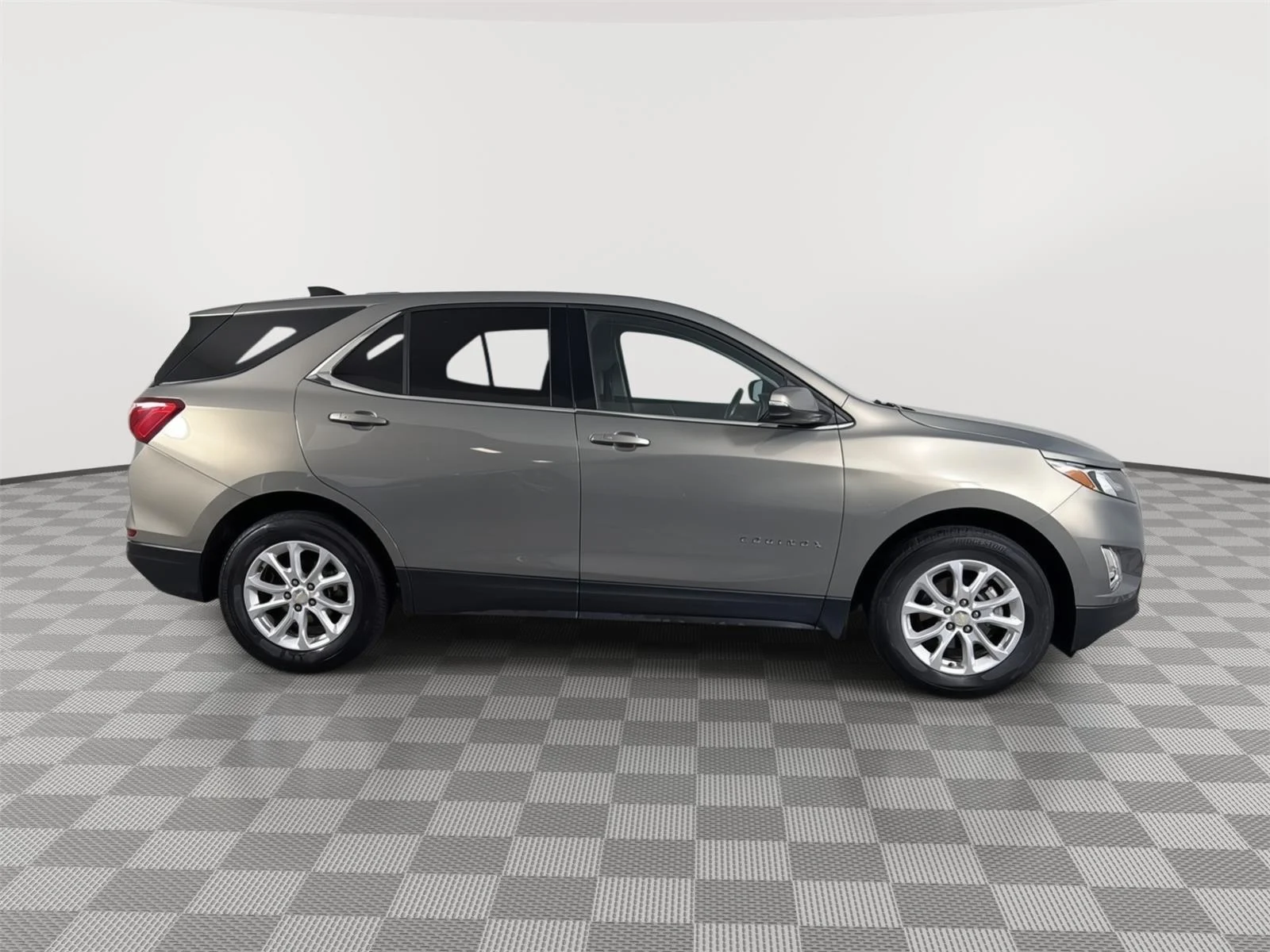 Used 2018 BEIGE Chevrolet LT image 8