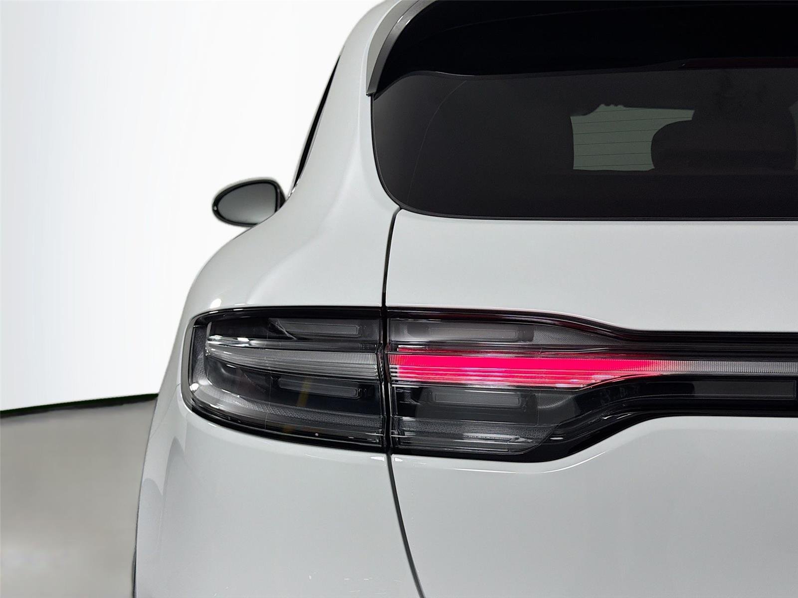 New 2026 White Porsche T image 16